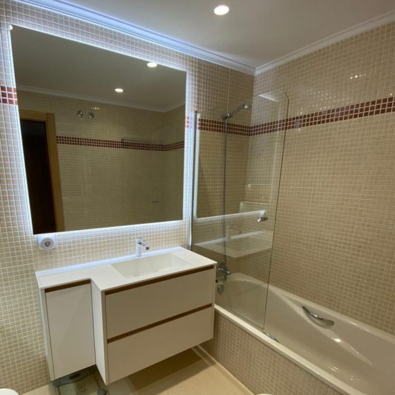 Proyectos Baños - MyC -Mobiliario y Electrodomésticos-